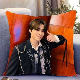 肖俊周边双面抱枕威神V同款照片带枕芯靠枕靠垫枕头套礼物可定制