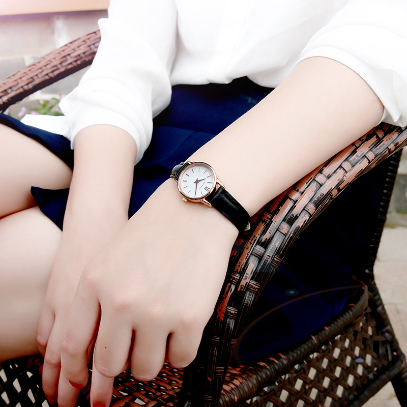 休闲风防小巧水小表盘