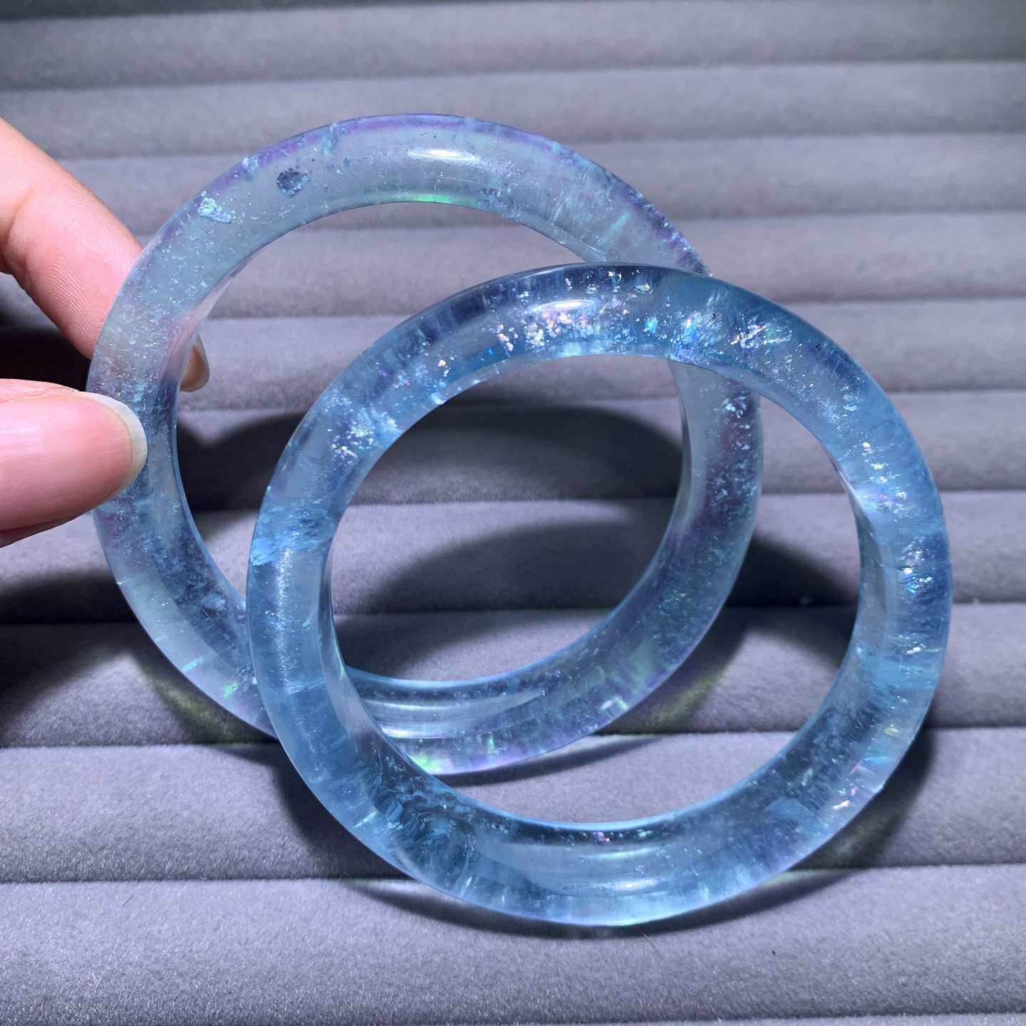 天然冰透星光海蓝宝手镯水晶手串
