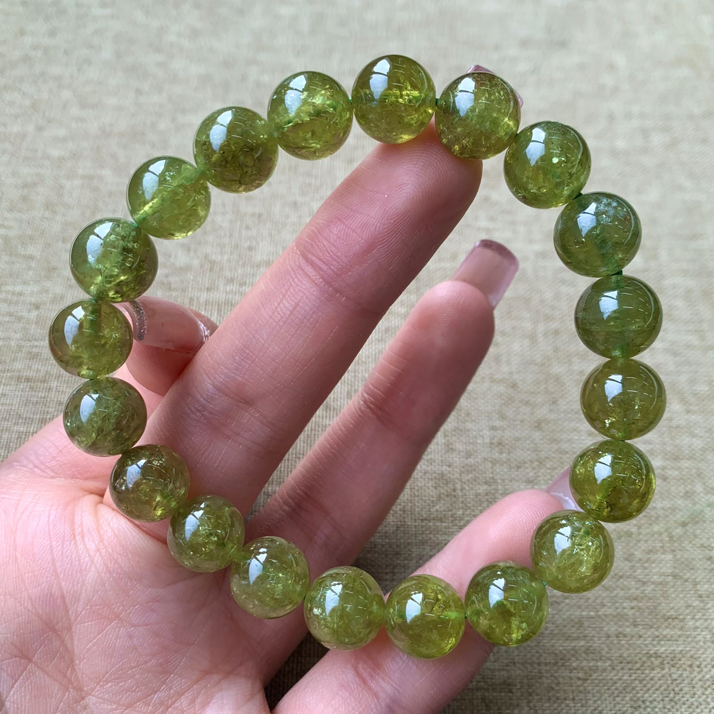 天然苹果绿沙佛莱石榴石手链莎弗莱宝石手串水晶情侣款送礼物男女