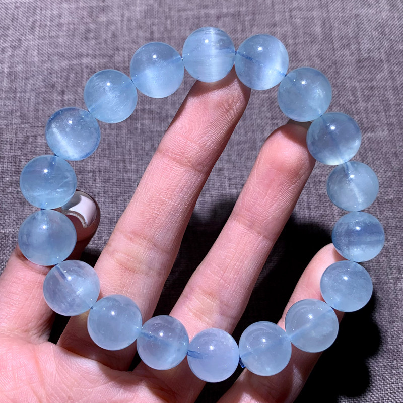 天然猫眼海蓝宝手链巴西绿柱石水晶手串甜美饰品送礼物配饰情侣款