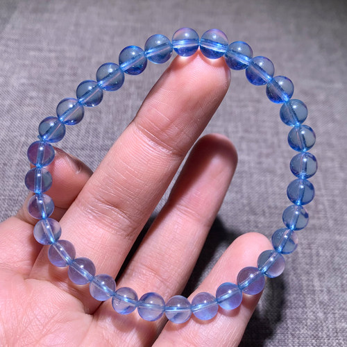 天然冰透海蓝宝手链单圈湛蓝星光