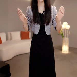 小香风洋气长袖两件套连衣裙女2026春秋新款妈妈高端精致套装裙子