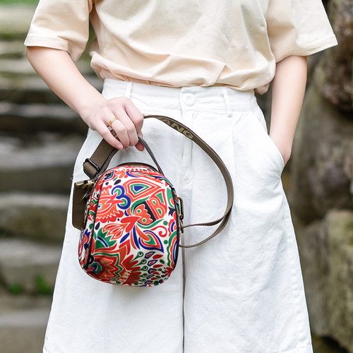 国潮手机包迷你手机小挎包多功能