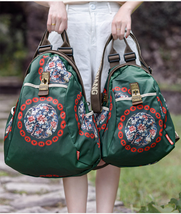 2025新款阎双中国风双肩包复古旅游包轻便背包女大容量斜挎包两用