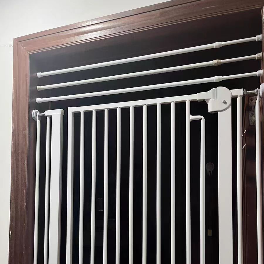 宠物围栏防猫门栏狗狗栅栏隔离栏防跳神器伸缩杆免打孔加高件杆子