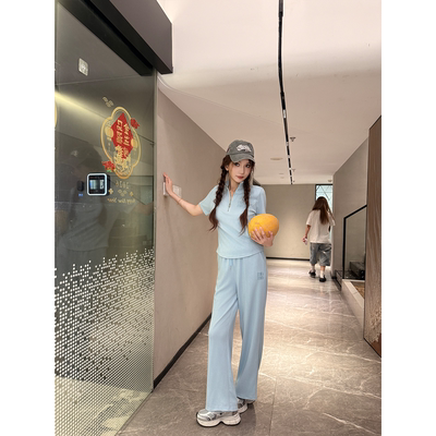 【恩佳专享】 时尚休闲气质减龄套装女夏季半拉链字母刺绣两件套