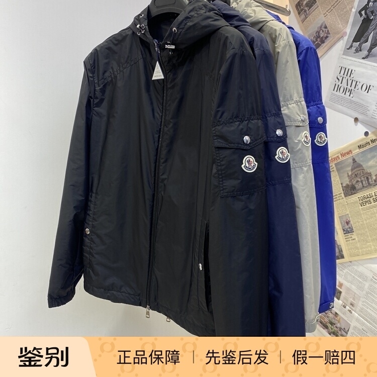 四色夹克Moncler防水外套连帽