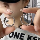 韩国小众设计感银色三层扭曲圈圈耳环女轻奢高级时尚 气质耳饰 个性