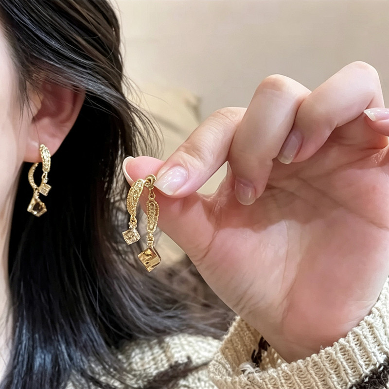 复古咖金色蕾丝方糖前后戴耳钉女