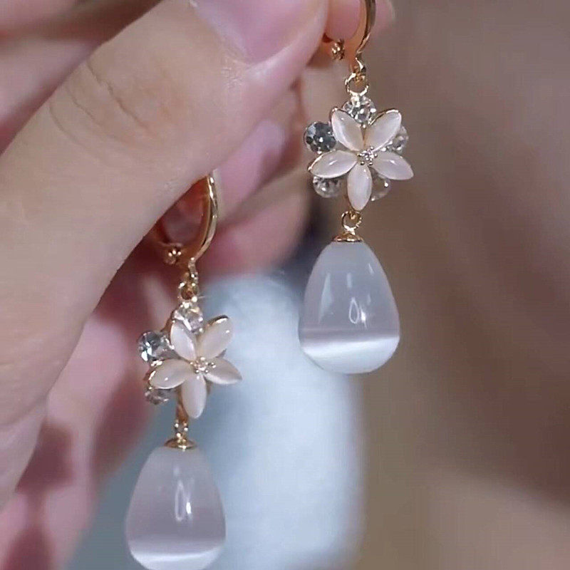 s925银针猫眼石花朵水滴耳扣耳环