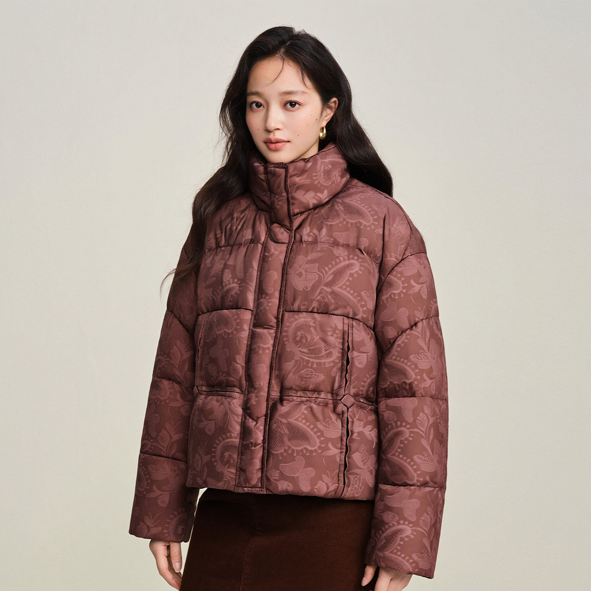 茵曼2025冬季新款短款鸭绒羽绒服女上衣宽松显瘦面包服外套小个子