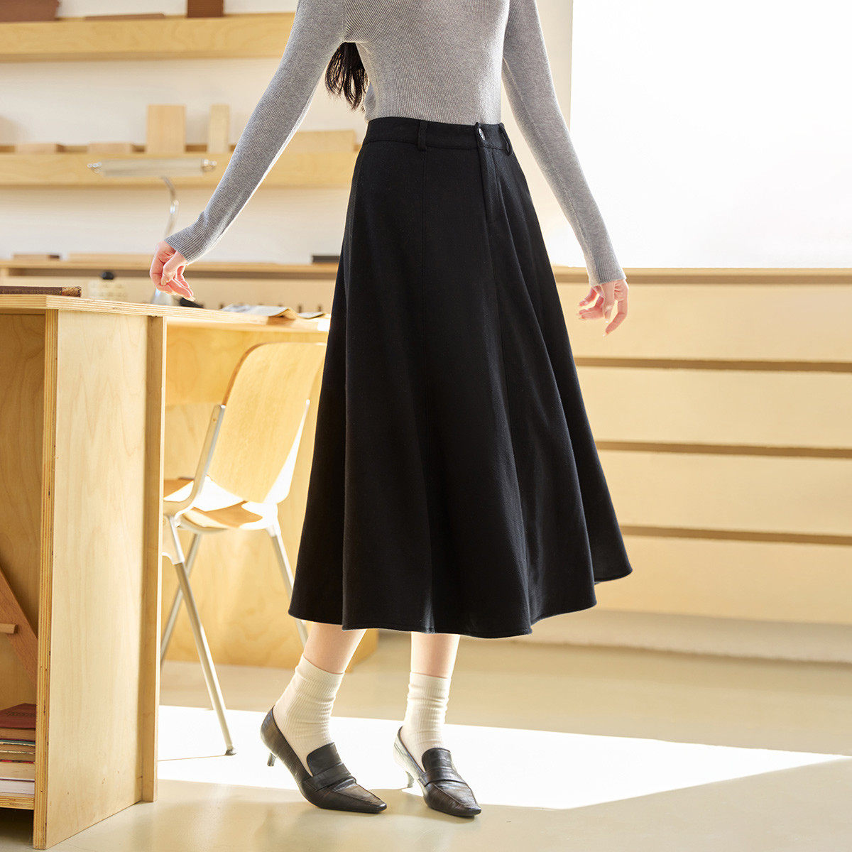 茵曼2025秋季新款高腰垂感A字半身裙女中长休闲宽松显瘦气质包臀