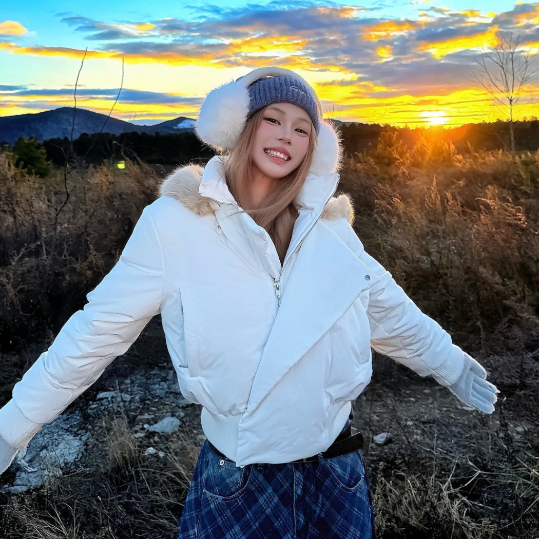 韩版大毛领白色短款羽绒服女冬