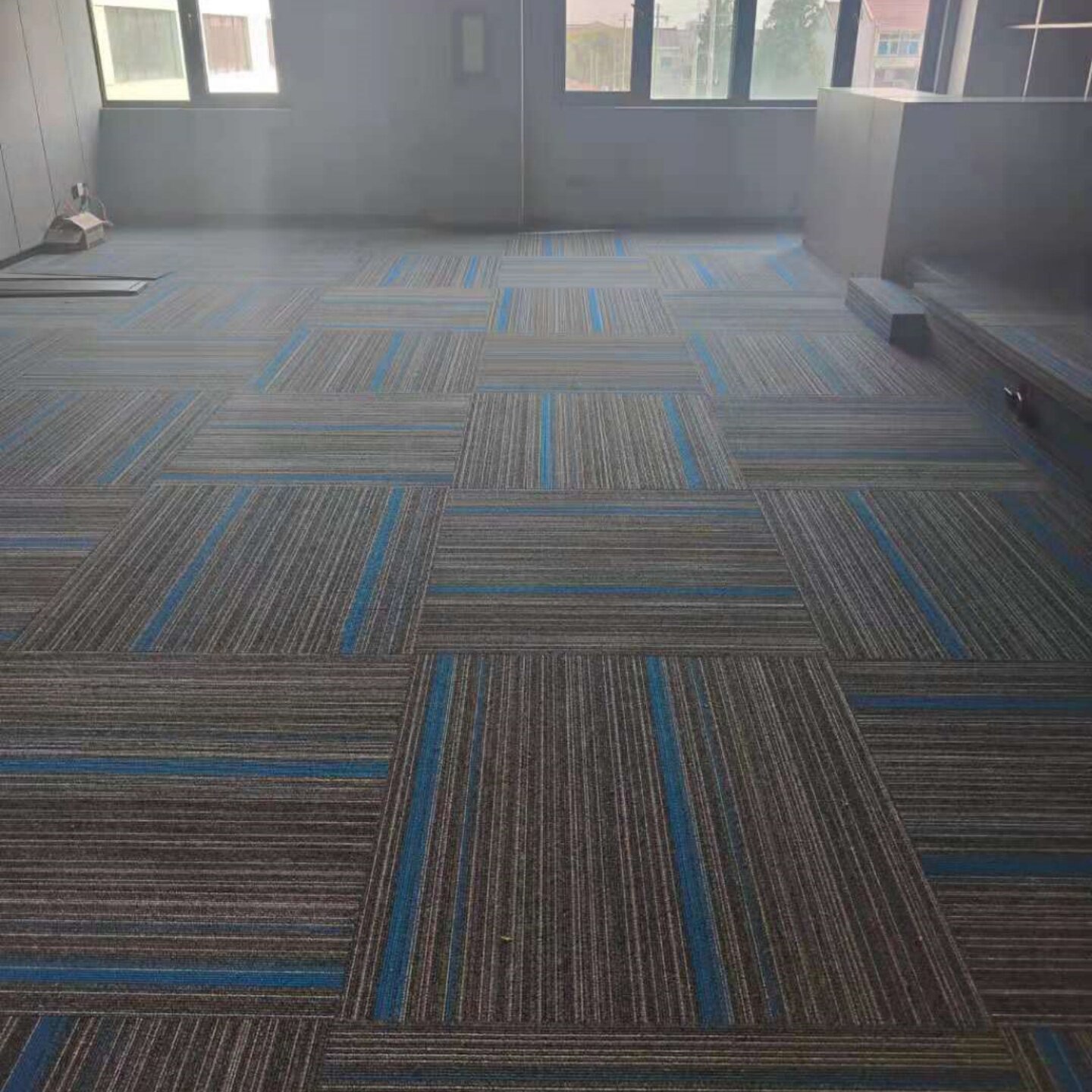 会议室满铺地毯长条块毯商用家用图片