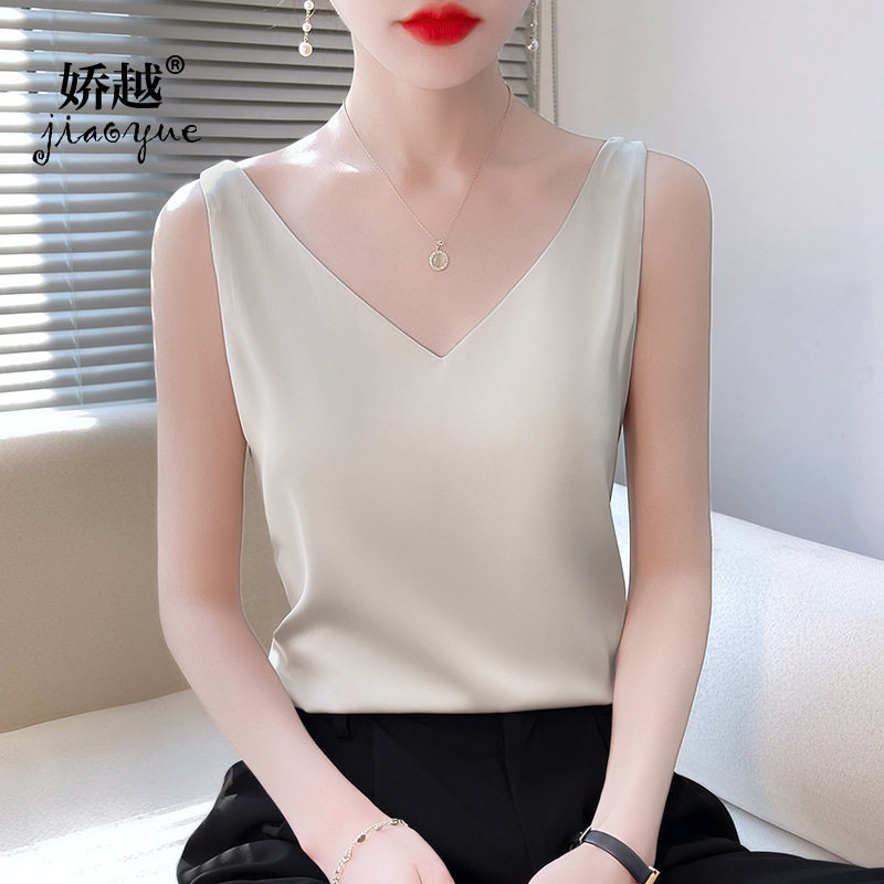 吊带女醋酸缎面2026夏季新款西装内搭背心大码外穿美背韩版打底衫