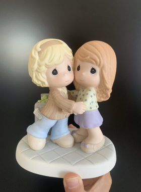 Precious Moments水滴娃娃重逢姐妹闺密朋友谊陶瓷工艺品摆件正品