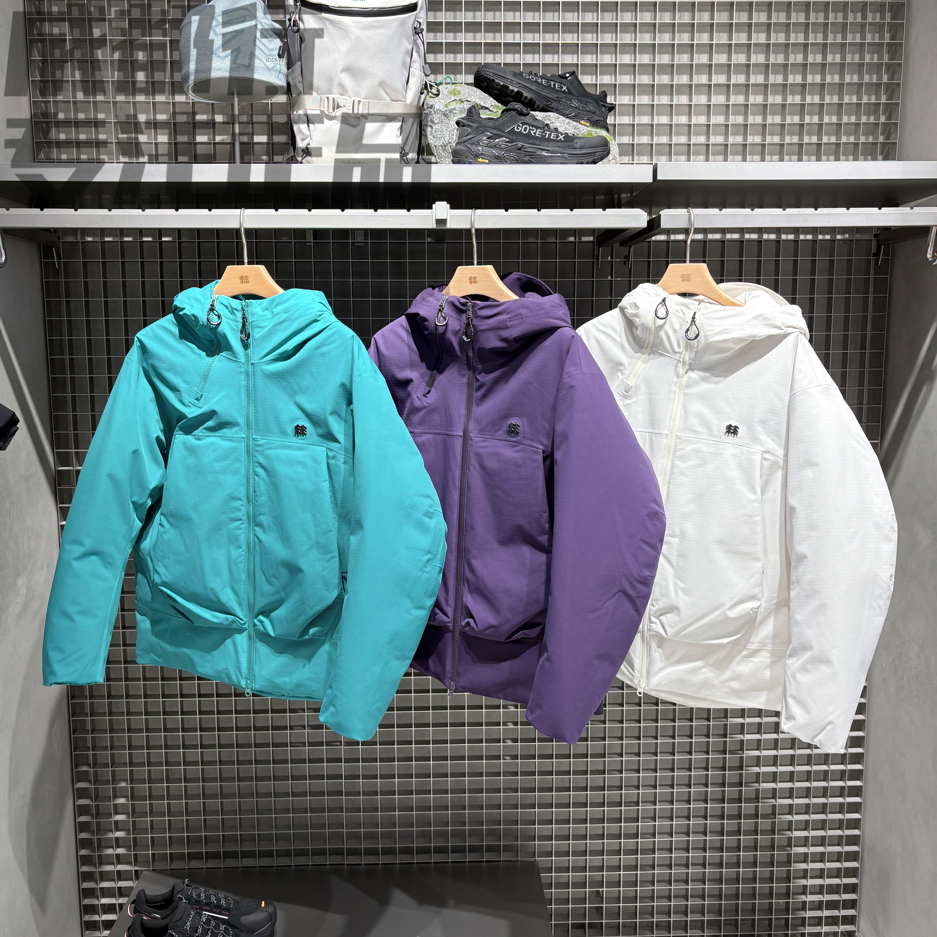 可隆KOLON SPORT男女同款防水透湿露营鹅绒夹克羽绒服LUDJ5WT558