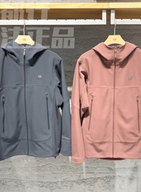 可隆KOLON SPORT男款防泼水防风户外保暖透湿软壳夹克LHWJ5WN217