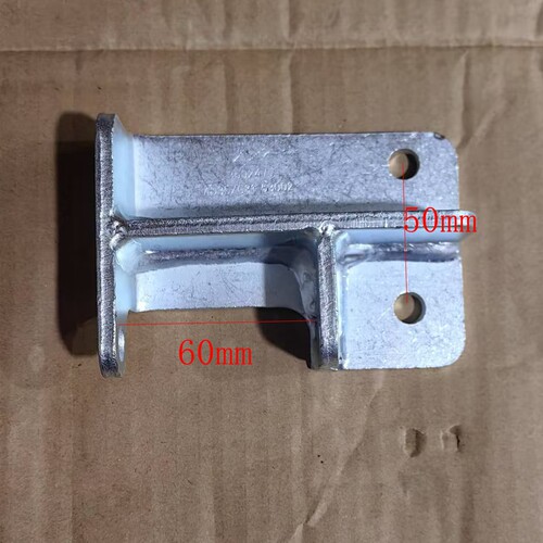 叉车发电机支架4D35ZG31-53002适用新柴4D35ZG31杭叉A45 A47 4.5T