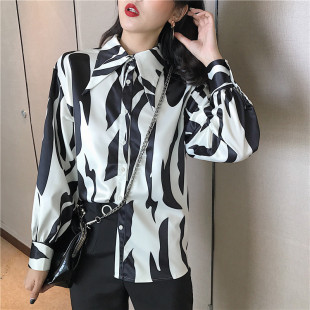 撞色涂鸦印花衬衫 尖领缎面质感衬衣抽象斑马纹chic上衣女 2020春装