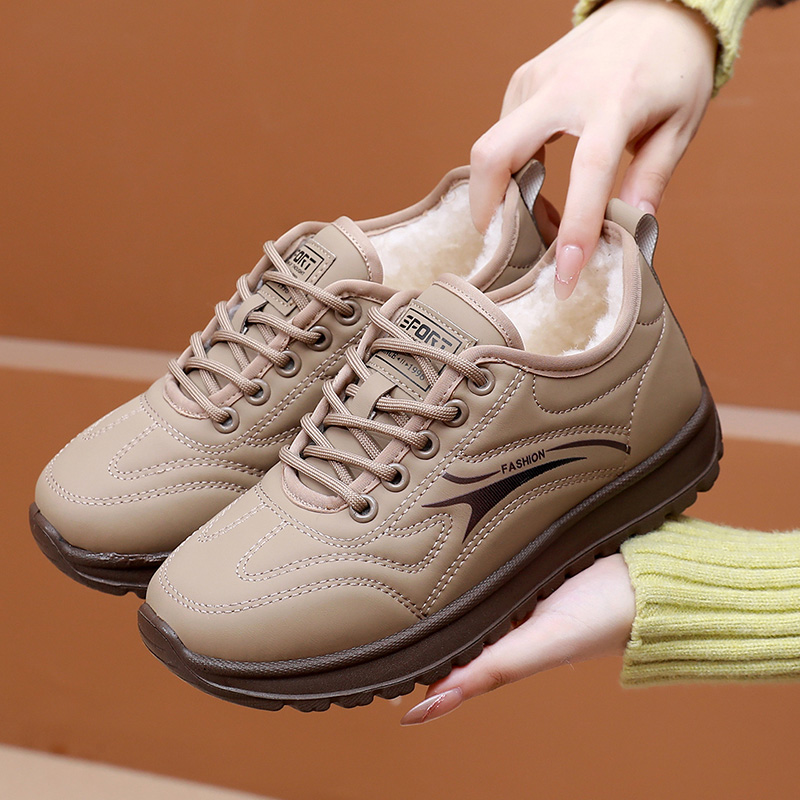 2025冬季老北京棉鞋女皮面加绒