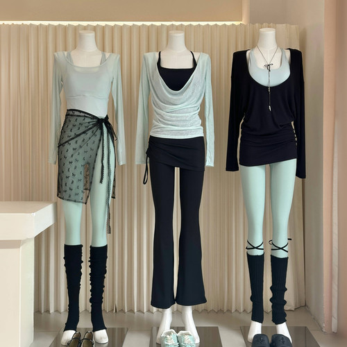 2026瑜伽服套装高颜值带胸垫运动上衣健身普拉提健身服女清爽健身