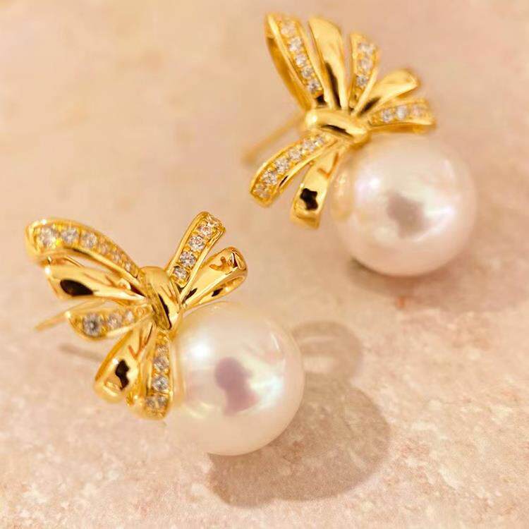 18k金色锆石12-13mm淡水珍珠耳钉配件精致蝴蝶结正圆裸珠耳饰空托