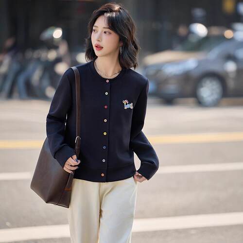色彩刺扣开衫女外上套秋季新款ME5712-0女撞装小狗绣洋气休闲衣