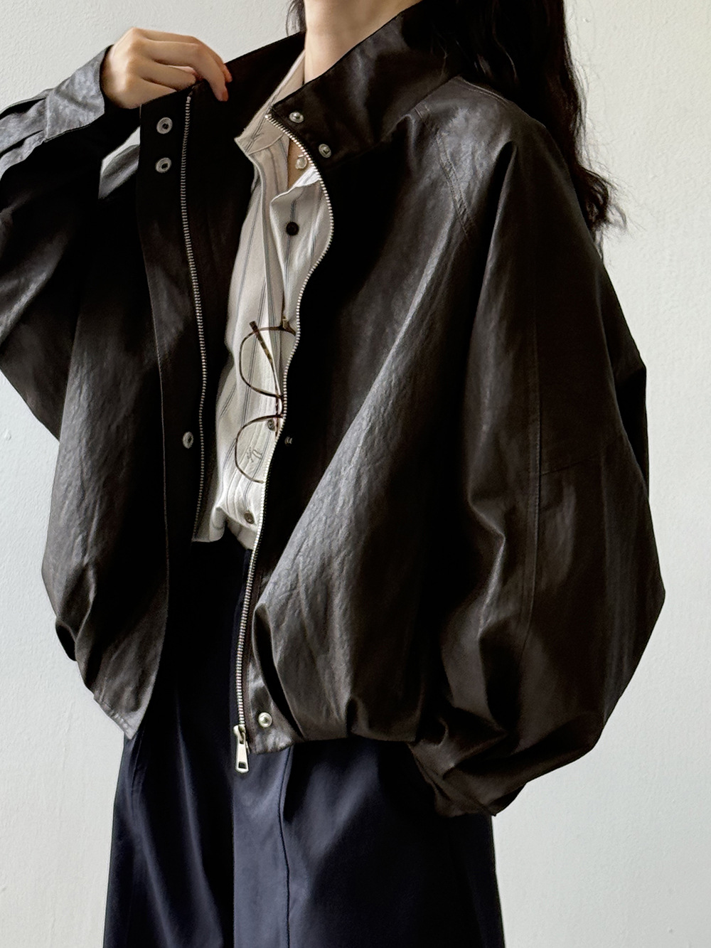 慵懒松弛感皮衣外套女款酷飒风2025年春秋新款欧货爆款机车服夹克