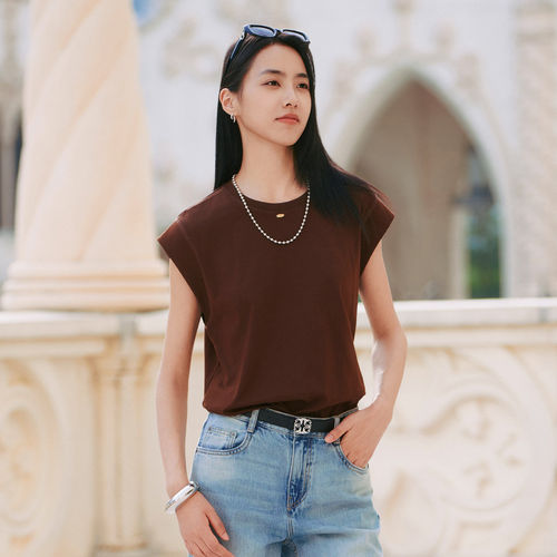 歌蒂诗夏专柜新款时尚简约宽松舒适咖啡色无袖T恤女8F23X3885