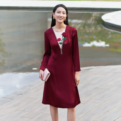 歌蒂诗春季专柜新款酒红玫瑰刺绣长袖连衣裙喜服女1D10L1854