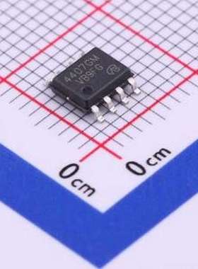 AP4407GM-VB 场效应管(MOSFET) 1个P沟道 耐压:30V 电流:11.6A SO