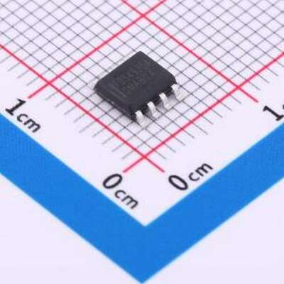 FDS4935A 场效应管(MOSFET) 2个P沟道 耐压:30V 电流:7A SOIC-8