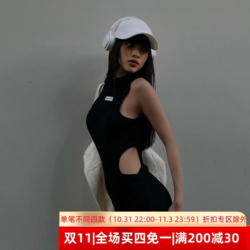 DARLINGAGA美式街头连体短裤女字母小标无袖漏腰性感运动连体背心