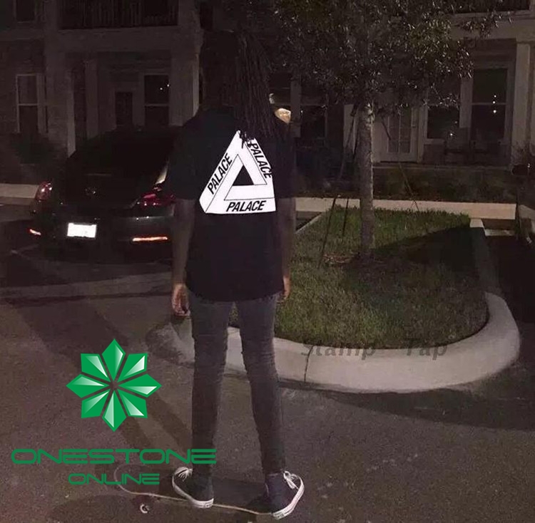 palace skateboard 3M 反光LOGO T-Shirt 暗黑 男女情侣T恤 短袖