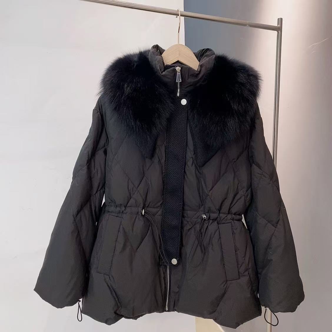 不退换显瘦黑色狐狸毛领修身中长款收腰鹅绒羽绒服2301XD长70