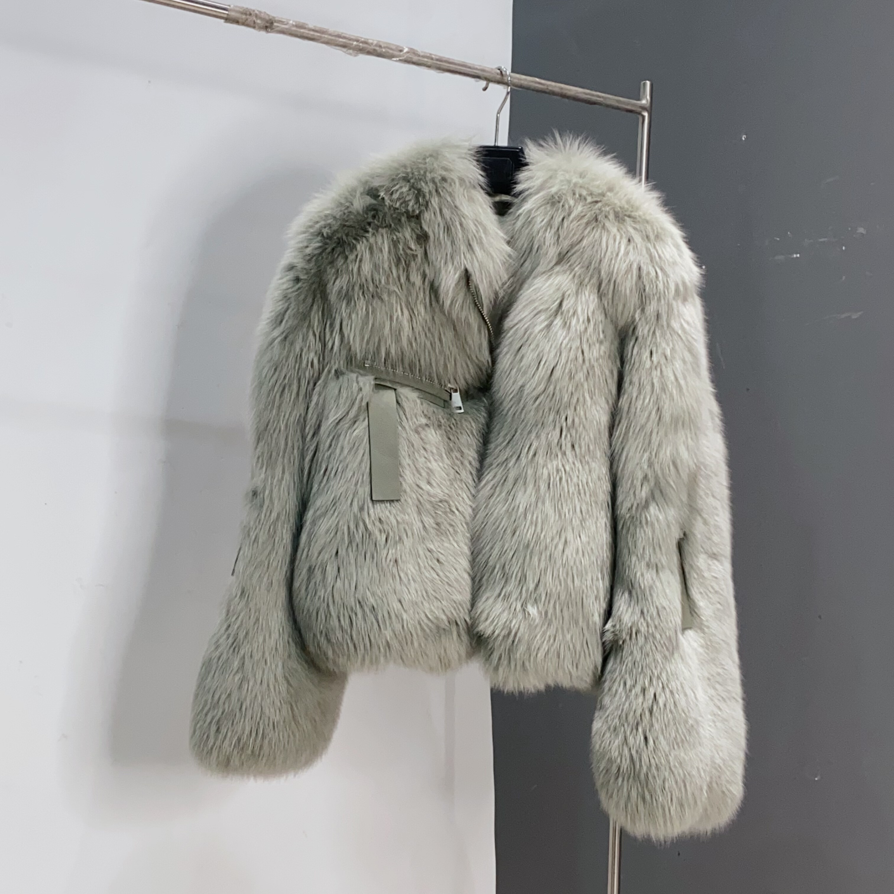 2025冬季新款进KOU整皮狐狸毛皮草外套女绿色拼真皮绵羊皮807长59