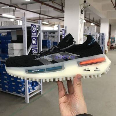 Adidas男女运动休闲跑步鞋