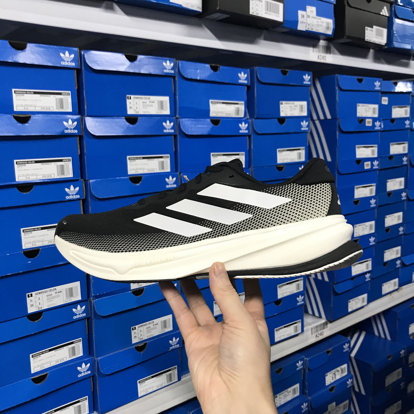 Adidas SUPERNOVA RISE 2男子领航系列超轻体测跑鞋IH2504 HQ7414图片