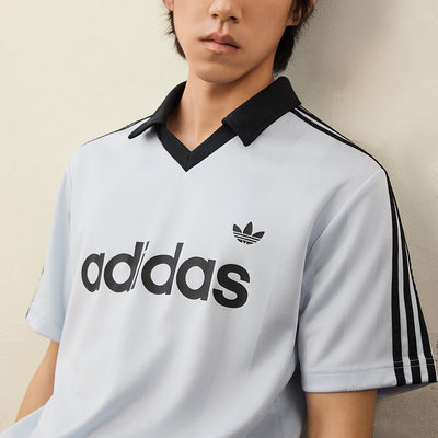 Adidas三叶草JSY 男子球衣风休闲运动短袖V领T恤KE2453