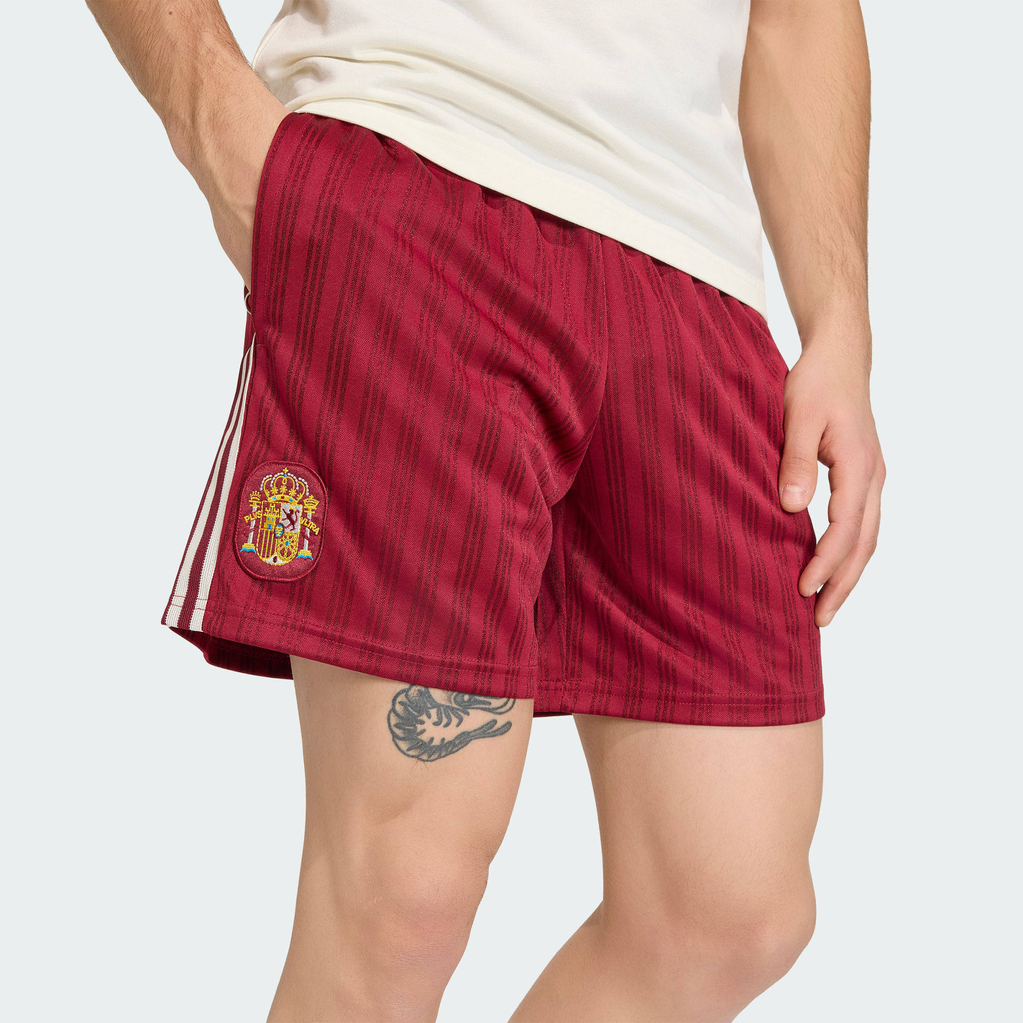 Adidas阿迪达斯正品男子西班牙队复古足球休闲文化宽松短裤JZ2257