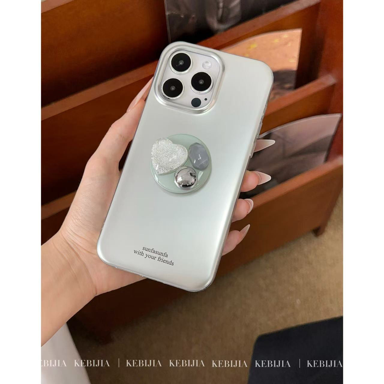 ins高级冷淡风爱心宝石支架防摔适用于苹果16promax15/14手机壳,3C数码配件,手机保护套/壳,淘宝优惠券,粉丝福利购,淘宝优惠卷