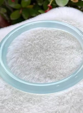 清冷感满分的水蓝色高冰冰蓝色天青冻玉髓手镯女细圆条卡6mm