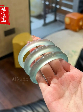 石英岩玉手镯翡翠色浅绿冰种淡绿色缅甸玉镯礼品货源