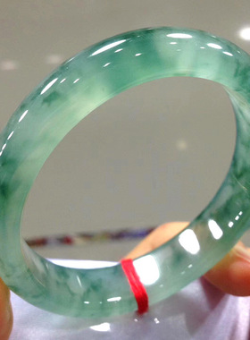 老坑缅甸冰种飘花翡翠手镯飘绿花正圈玉镯女款专柜通透玉手镯吊坠