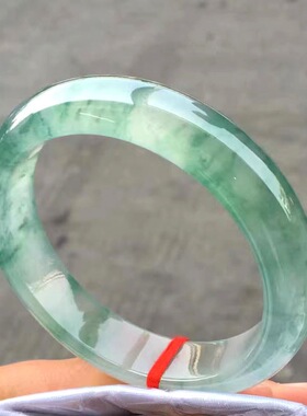 缅甸翡翠手镯冰种飘花玉手镯女细条少女款飘蓝花天然翡翠正圈玉石