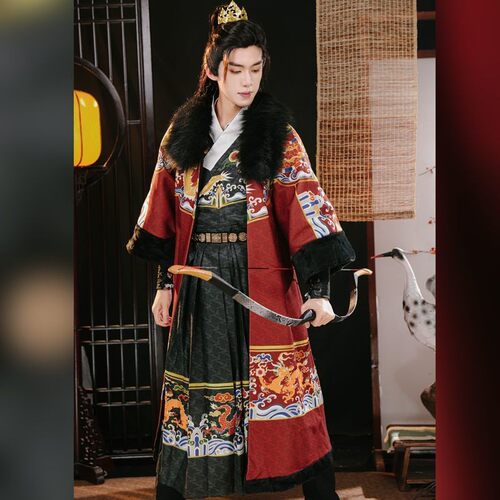 原创汉服男女新款裘衣对襟战袍半袖披袄可拆卸毛领冬季青年外套