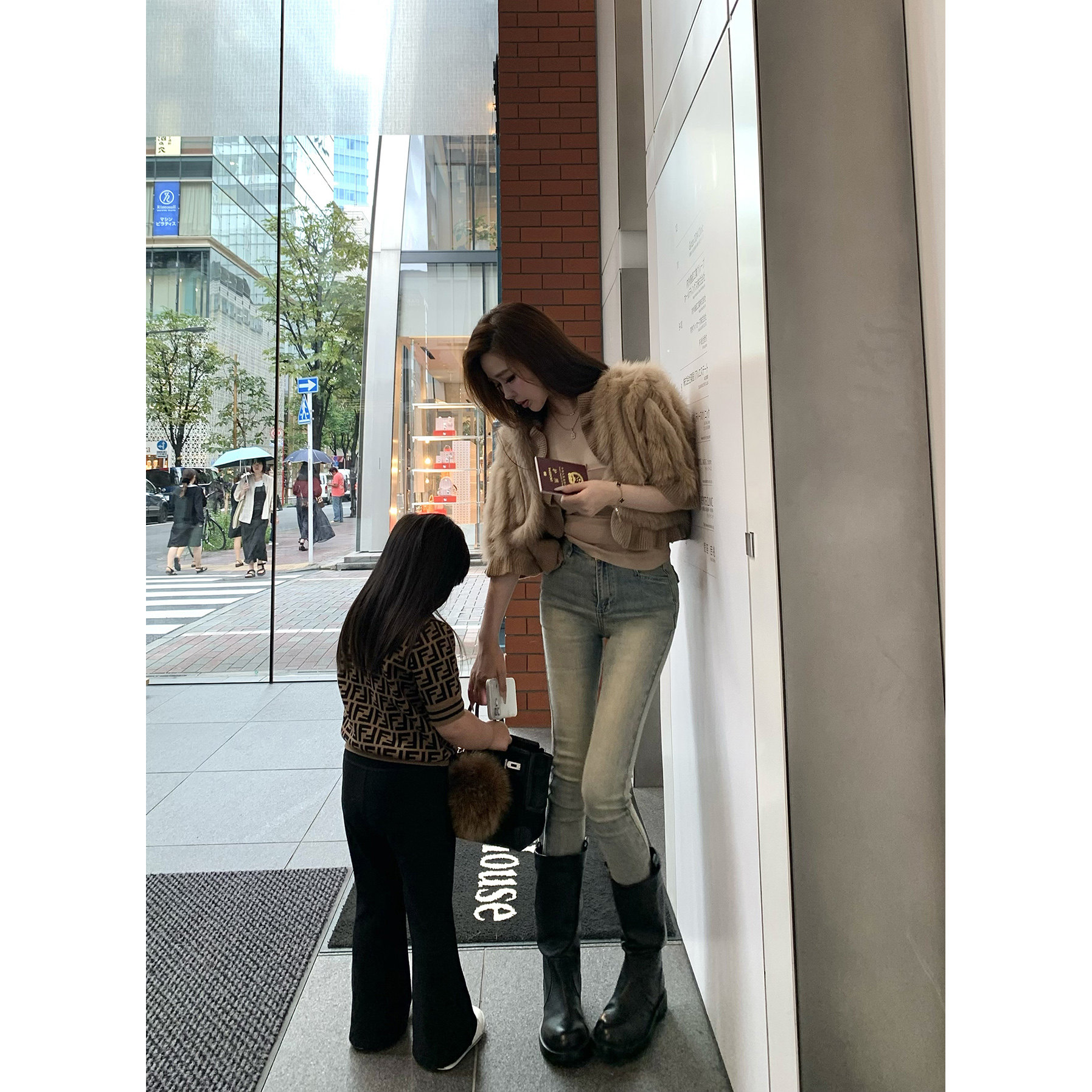 Momoshero【黄泥画报裤】“自带修容”特别黄泥洗水—Vibe烟管裤