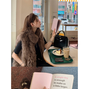 山羊绒皮毛一体 fall软黄金 ——Snow 马甲皮草 雪落挪威